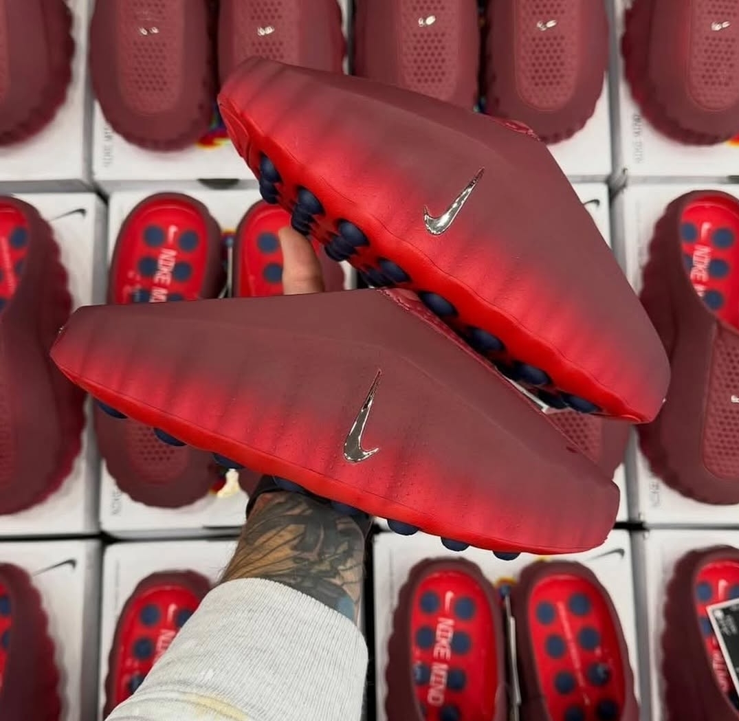 Nike Mind 001 Team Red Spider-Man