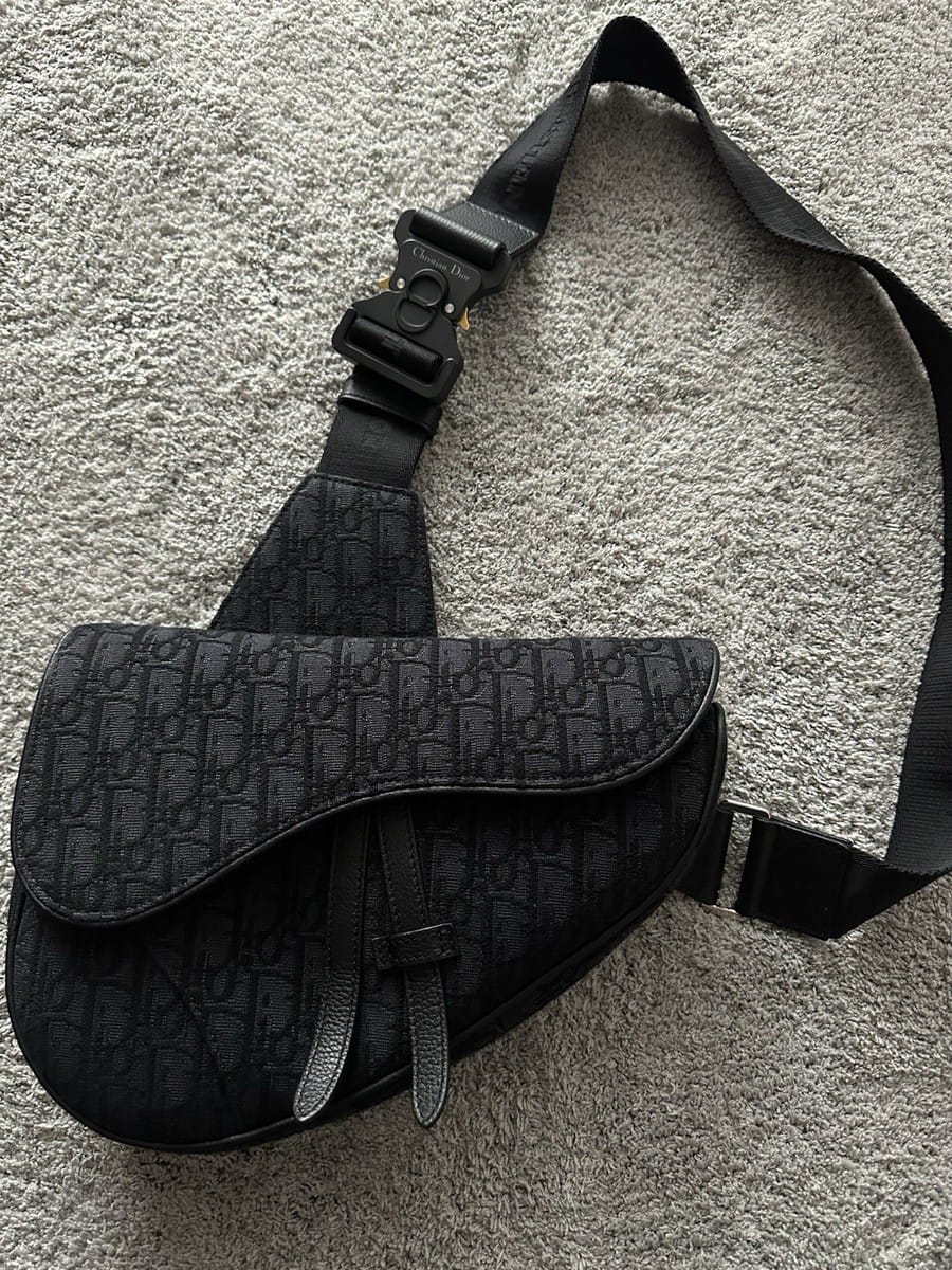 CHRISTIAN DIOR BLACK OBLIQUE SADDLE BAG FOR MEN'S