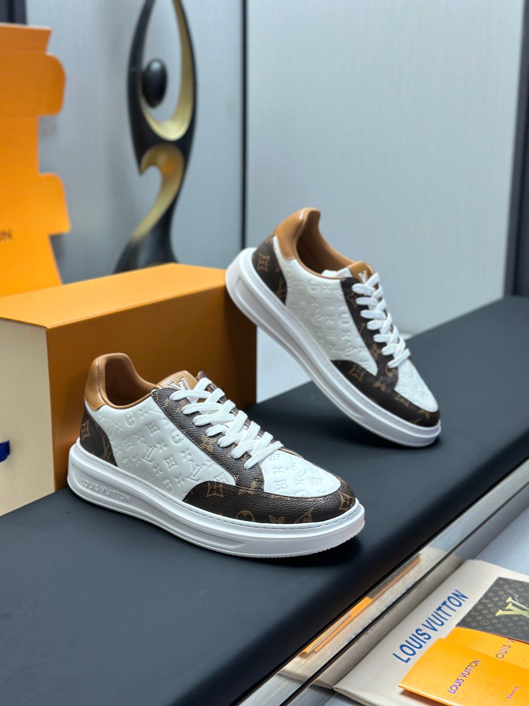 Louis Vuitton Beverly Hills Sneaker