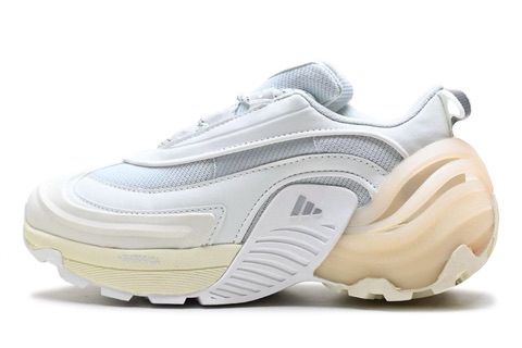 Adidass Wonder Runner Turbo