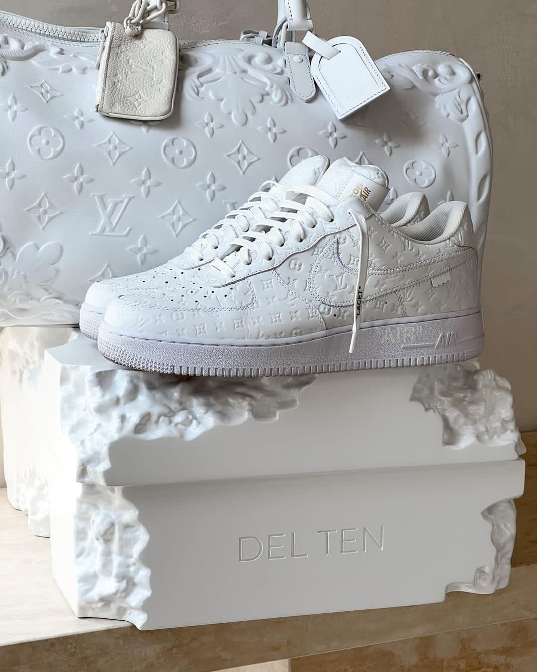 Louis Vuitton x Nikee Virgil Abloh Damier Azur Monogram X AirForce 1