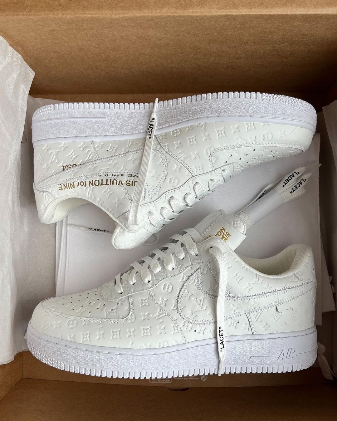 Louis Vuitton x Nikee Virgil Abloh Damier Azur Monogram X AirForce 1