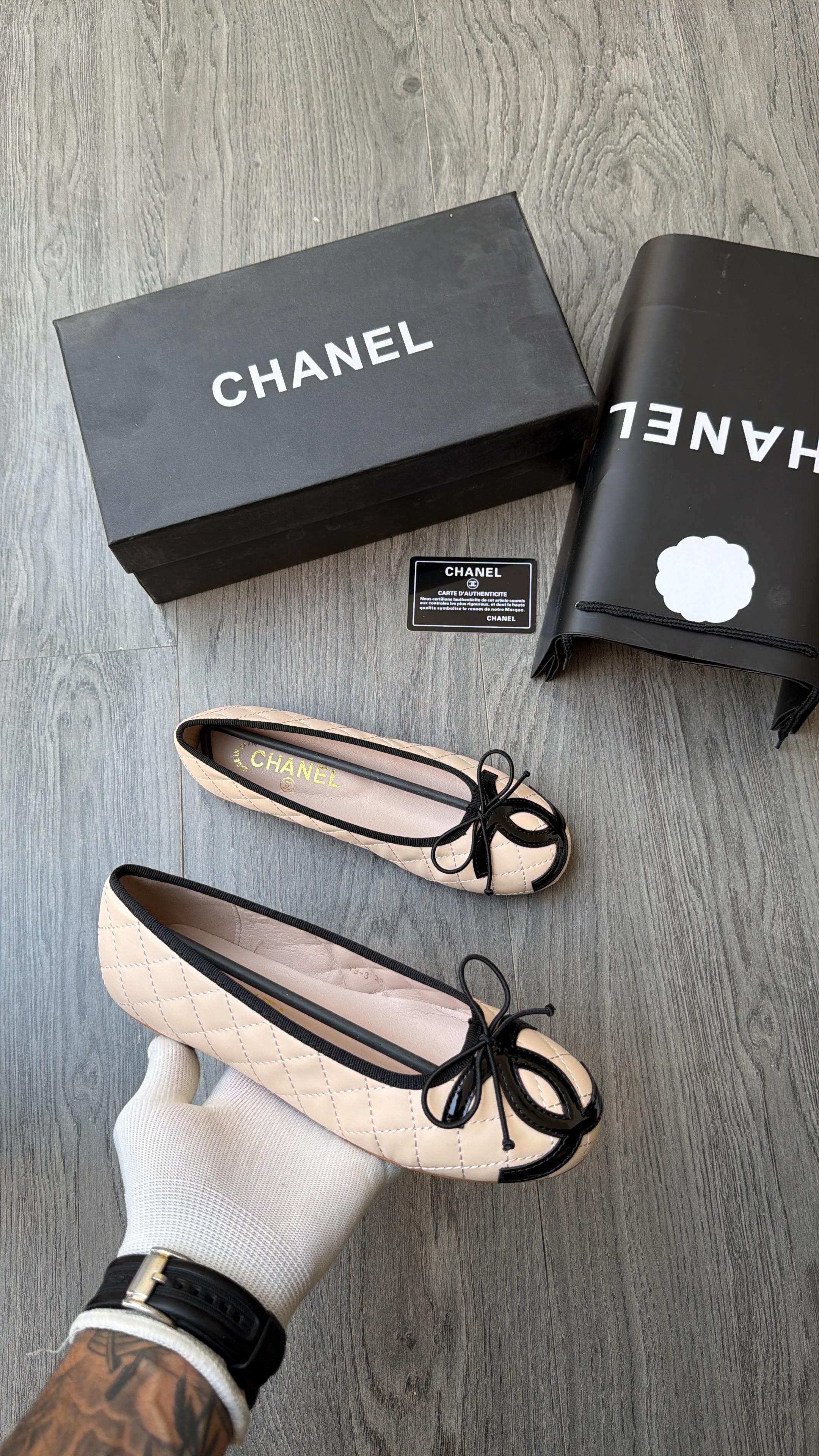 Chanel ballets