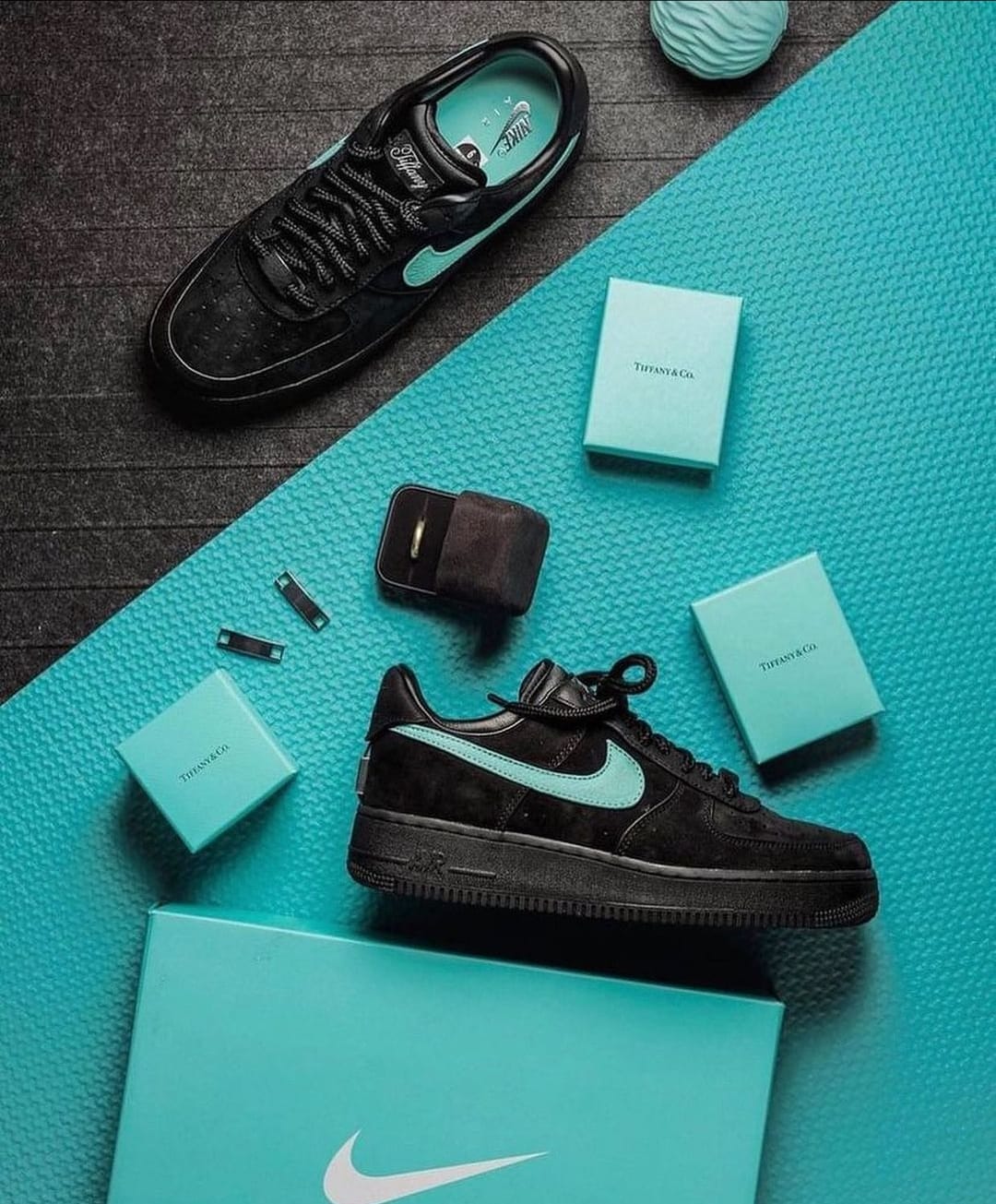 Nike Airforce 1 Low Tiffany Black
