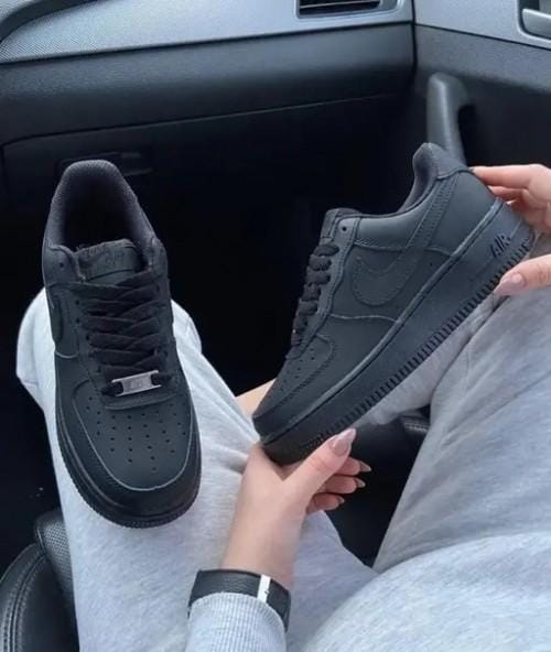 Nike Airforce 1 black